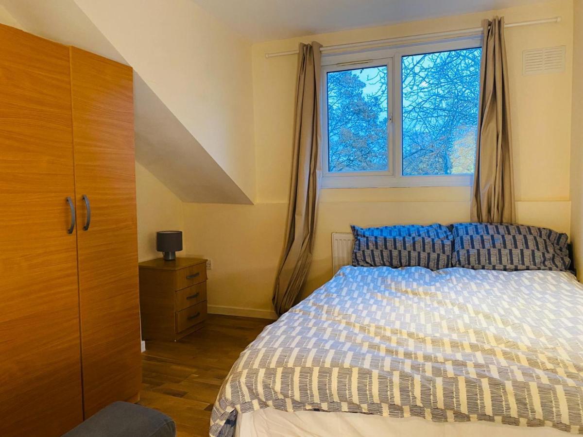 77 B Brailsford Road, Brixton, Sw2 2tb Londra